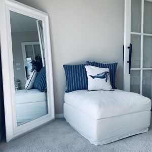 White Hamptons mirror