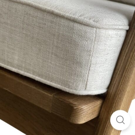 23AE878C-54E2-4B31-B697-44C3FF80510E