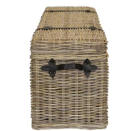 66BB00BF-40E4-41B0-B56A-71A10244EC03