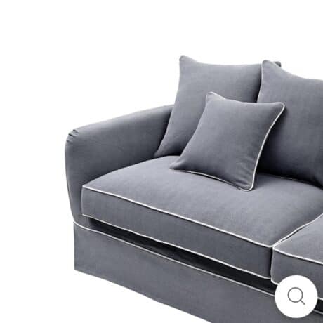 8740639D-4085-48E0-8F53-0EEBFE10EAF5